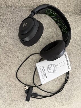 SteelSeries Arctis Nova 5X Wireless Gaming Headset – Like New